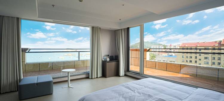 伴月湾6号酒店(半月湾沙滩店)图片