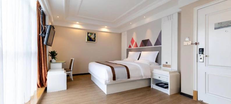 柏曼酒店(广州番禺桥南奥园广场店)图片