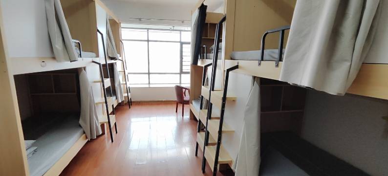 柳州向前国际青年旅社(柳州火车站高铁东广场店)图片