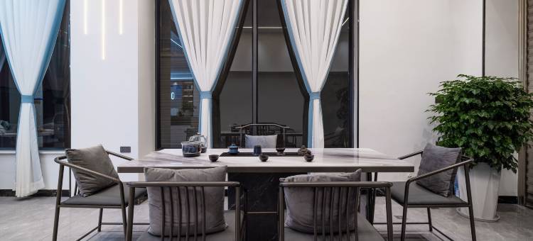 蓝宜尚居酒店(西河公园店)图片