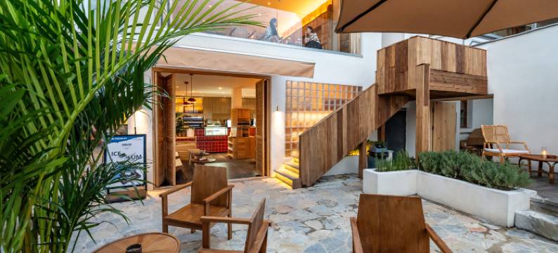 大理洱湾海景民宿(洱海生态廊道店)图片