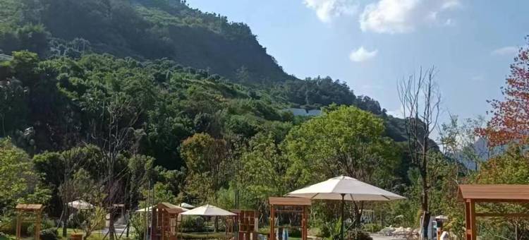 半月湾假日酒店(邵女坪旅游度假区店)图片