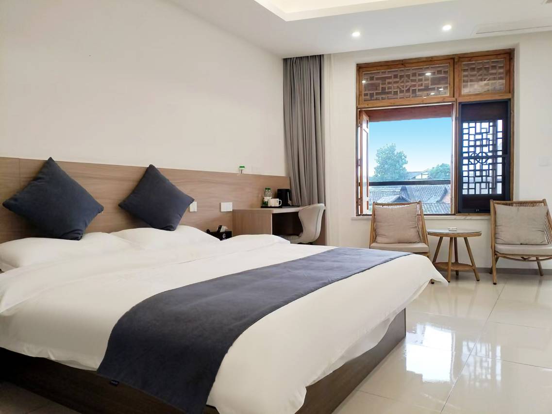 大邑白居逸民宿(新场古镇店)