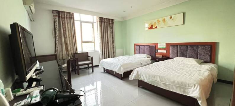 福廷酒店(南宁金象大道地铁站店)图片