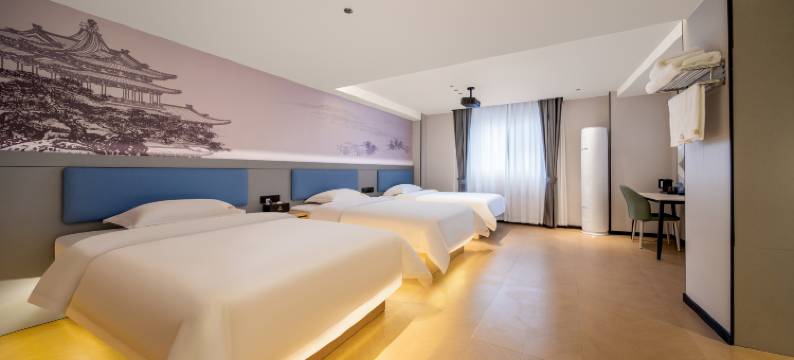 越家影院酒店(八一广场南昌火车站店)图片