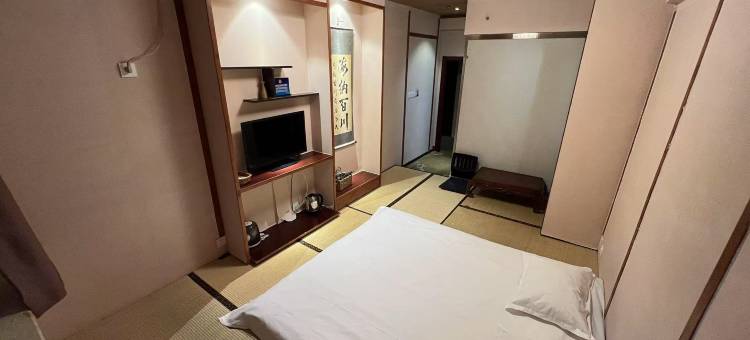 虹端和宿酒店(朝阳医院呼家楼地铁站店)图片