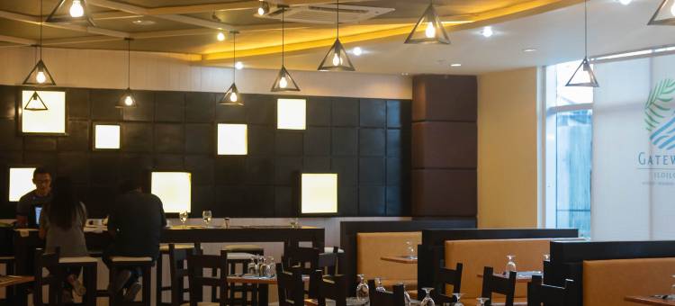 伊洛伊洛门户酒店(Iloilo Gateway Hotel & Suites)图片