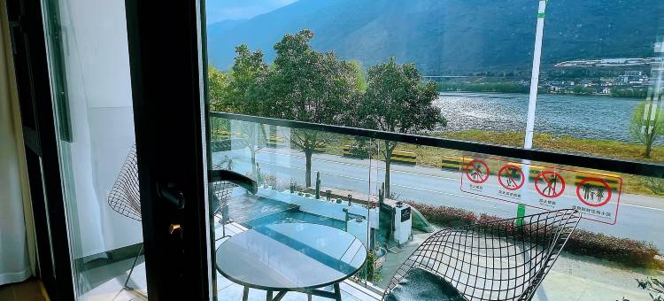 大理浅宁海景美宿(洱海S湾生态廊道上段店)图片