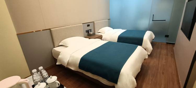 云上四季民宿(石河子大学市政府店)图片