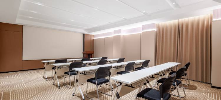 如家精选酒店(大连葵英大厦劳动公园店)图片