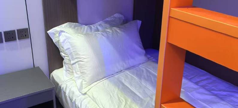 酷乐猪电竞酒店(万达广场CBD店)图片