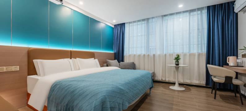 铂曼S·酒店(揭阳榕城广百广场店)图片