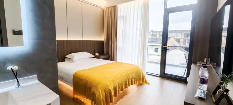 山河・逸居观景休闲民宿 (九华山大愿文化园店)图片