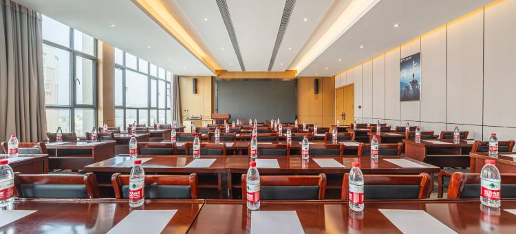 格林豪泰酒店(和田墨玉金石榴广场商业中心店)图片