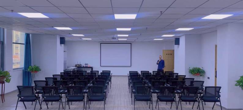 唯雅诺酒店(齐河万达购物广场店)图片