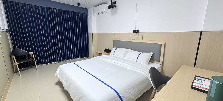 铂曼智能公馆(清溪三中路店)图片
