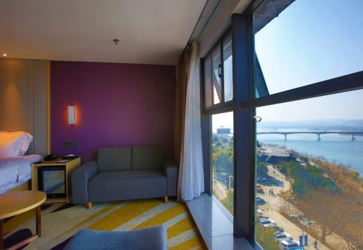 Lijin Hotel (Danjiangkou Dam Branch) Hotel Overview