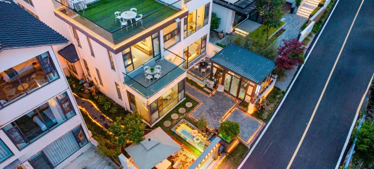 花筑·凤鸾台温泉民宿(老君山云景索道店)图片