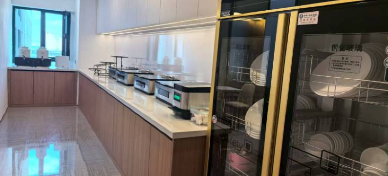 芳菲苑民宿(赤峰红山万达广场店)图片