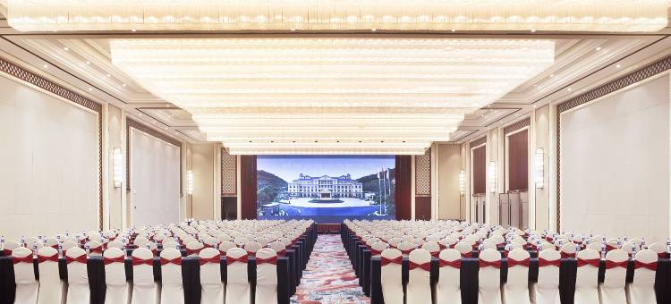 句容锦隆国际酒店图片