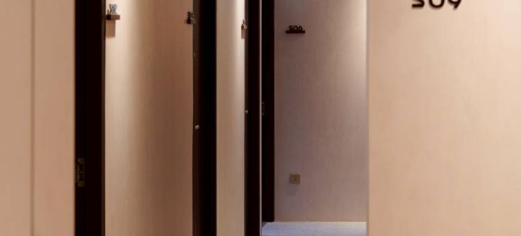 铂泊客女士馆图片