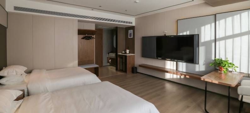 途客都市酒店(锡林浩特维多利广场店)图片