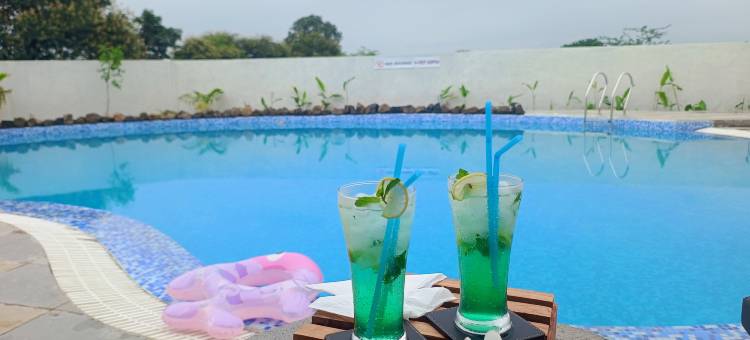 斯特林蒂佩什瓦尔(Sterling Tipeshwar)图片