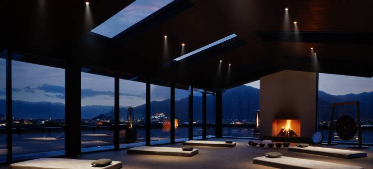 拉萨凡莲酒店图片