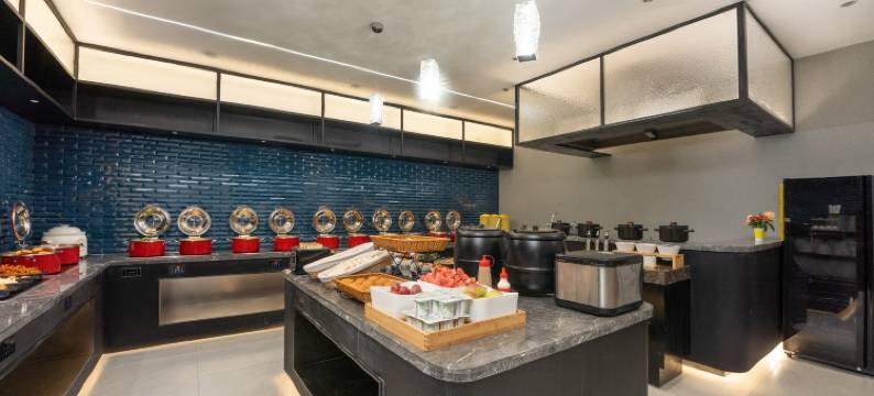 曼美国际酒店(杭州欧美金融城万达广场店)图片