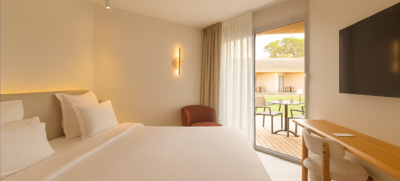 金色郁金香亚维侬乐天堂(Golden Tulip Avignon le Paradou)图片