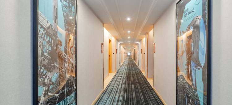 雷神电竞酒店(杭州新天地银泰店)图片