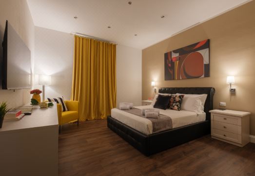 L&K Prestige House With Parking - Sant'Orsola Hotel Overview