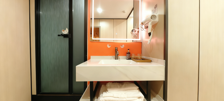 如家UP华驿精选酒店(西安城西客运站汉城路地铁站店)图片