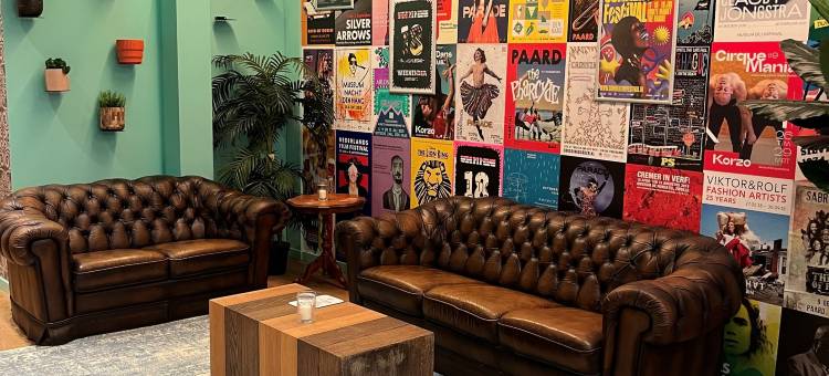 洛拉胶囊酒店(De Lola PodsHotel)图片