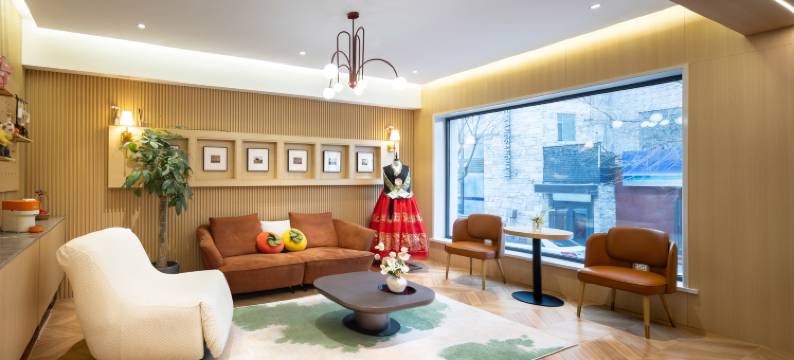 禧柿•设计酒店(延吉延边大学网红墙水上市场店)图片