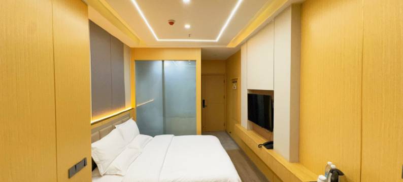 圣希顿酒店(西宁曹家堡机场店)图片