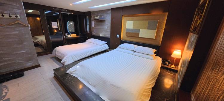 友善DH纳森斯酒店 明德鲁姆集团(Friendly DH Naissance Hotel by Mindrum Group)图片