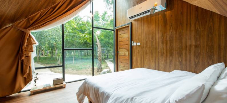 Issara Bar&House图片