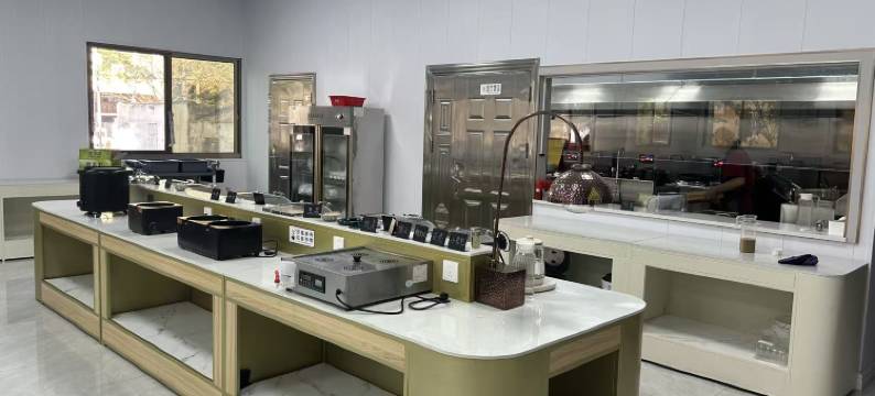 东方金澜湾酒店(东方高铁站万达广场店)图片