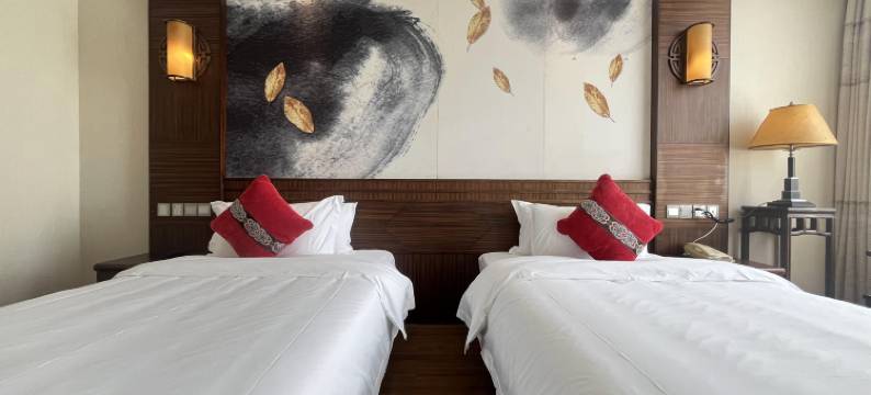 荷泰海景酒店(海口国贸中心万绿园店)图片