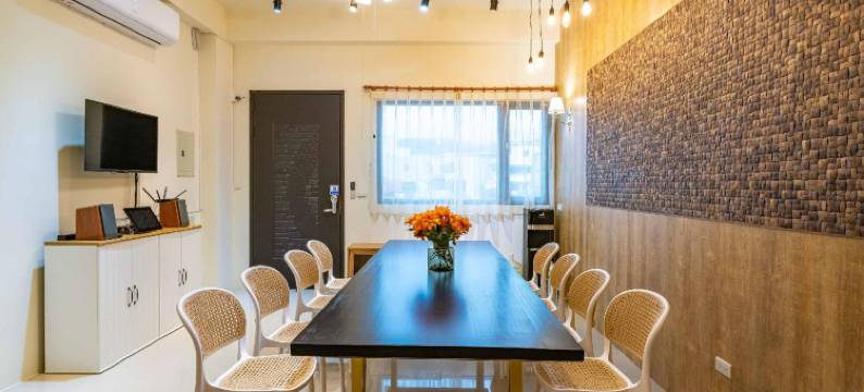 Bùxiǎng huí jiā图片