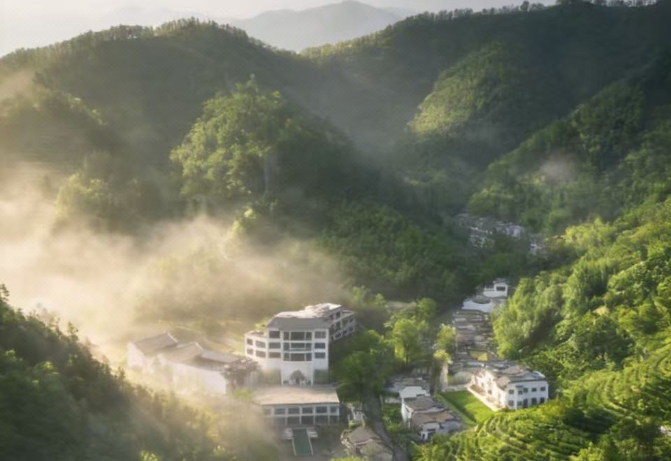 合肥庐江初念人文度假酒店外景图