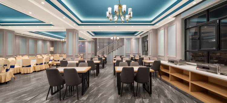 索性酒店(那拉提旅游风景区店)图片
