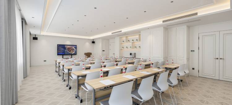 维也纳国际酒店(和静店)图片