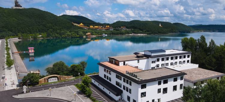 六鼎山隐世山水居酒店图片
