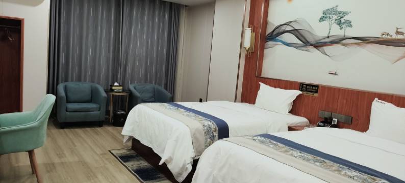 澳星假日酒店(湛江高铁西站店)图片