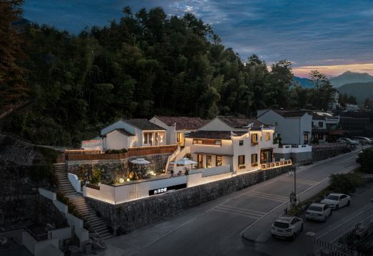 Muyun Juzhuju (Jiuhua Mountain Meat Body Baodian) Hotel Overview