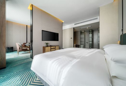 QUAN SHUN LAN TING HOTEL Hotel Overview