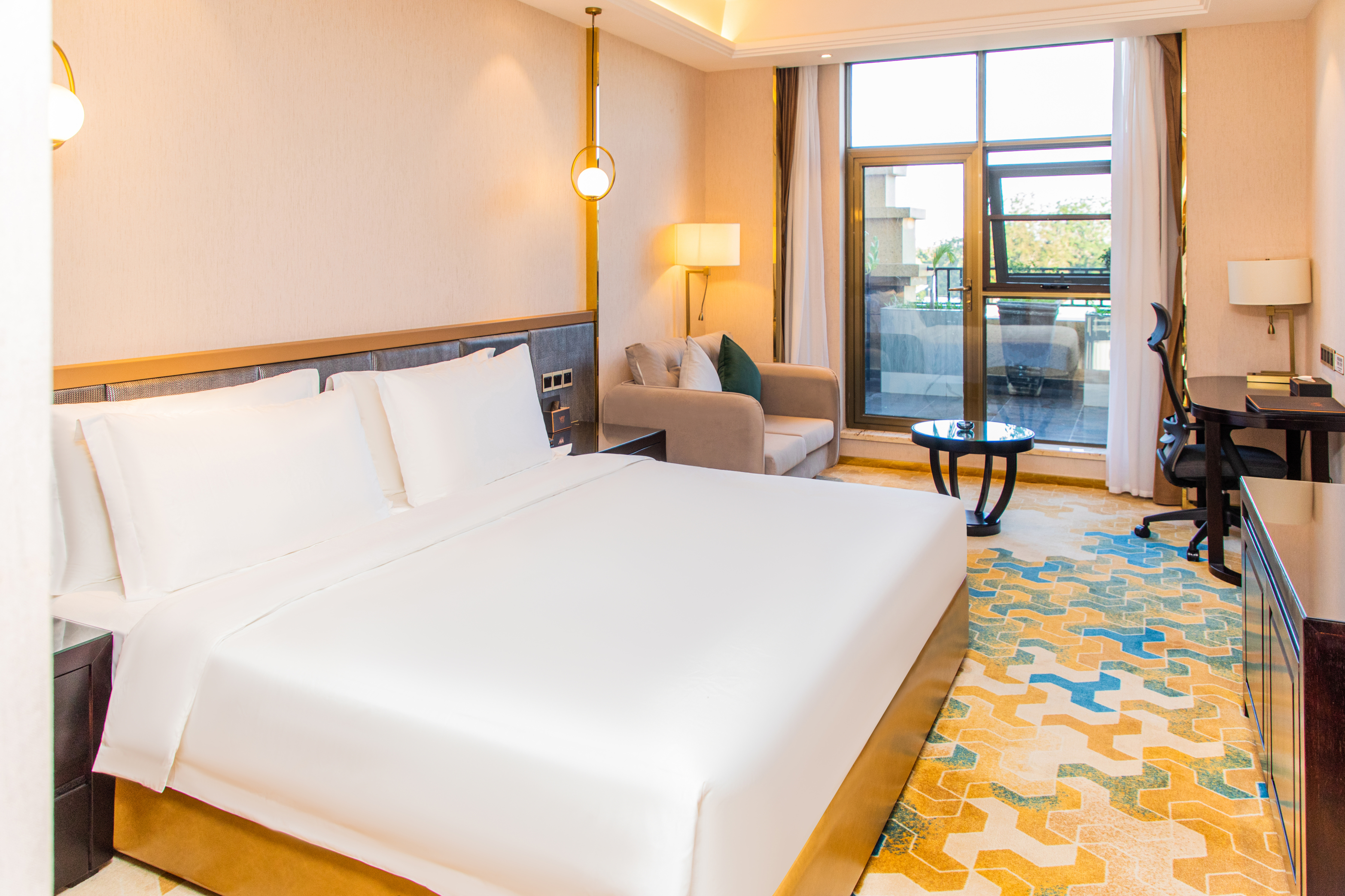 The Venetian Hotel Over view