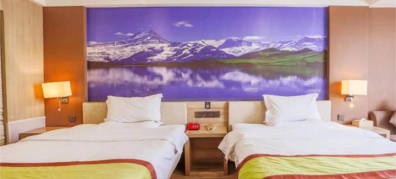 西宁华舍酒店(海湖新区万达广场店)图片